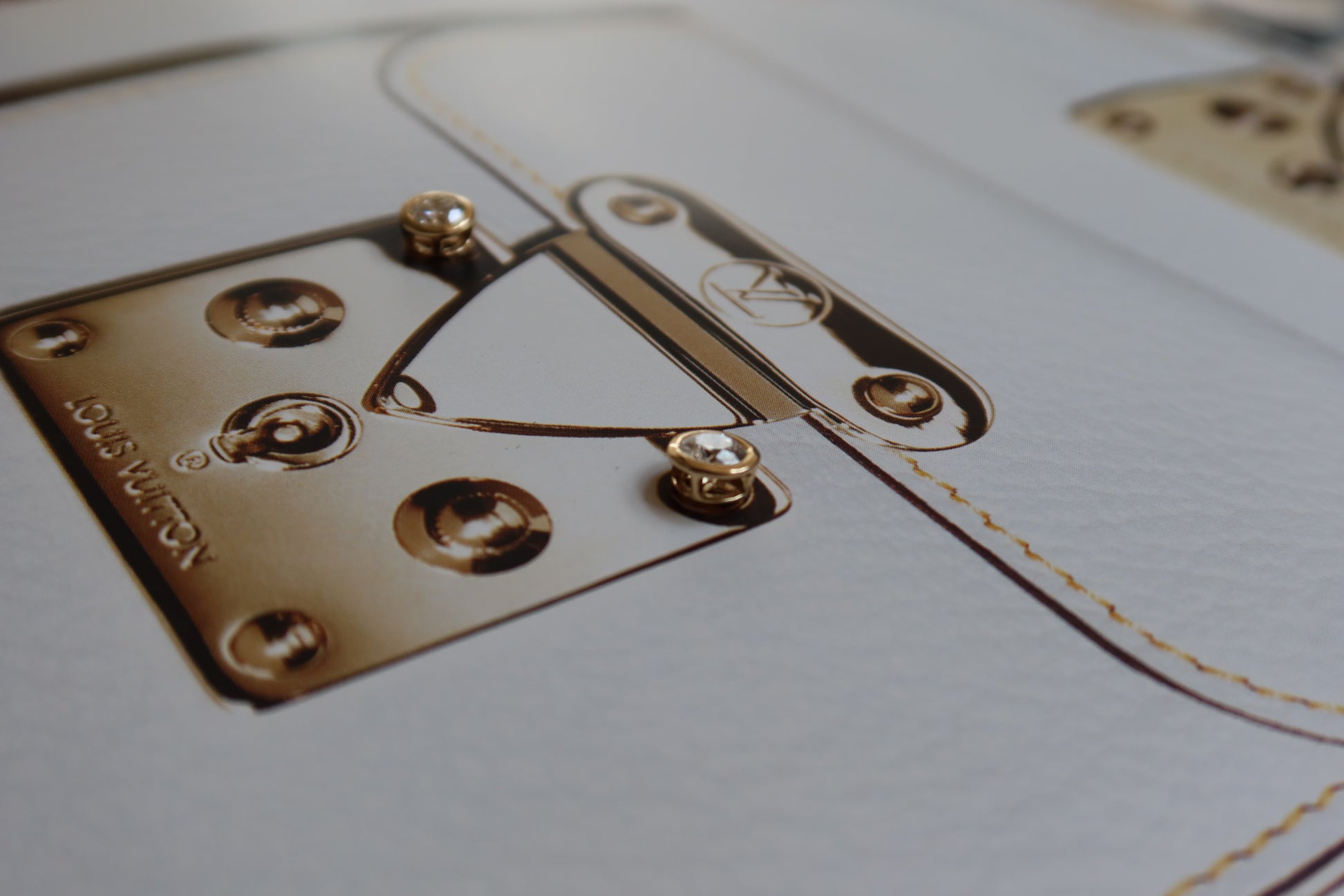 Bezel Studs