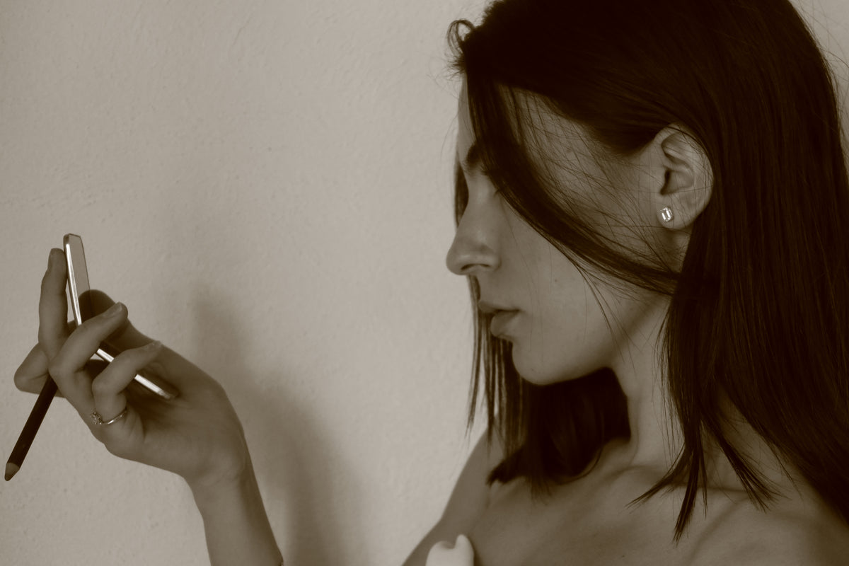 Compact Mirror