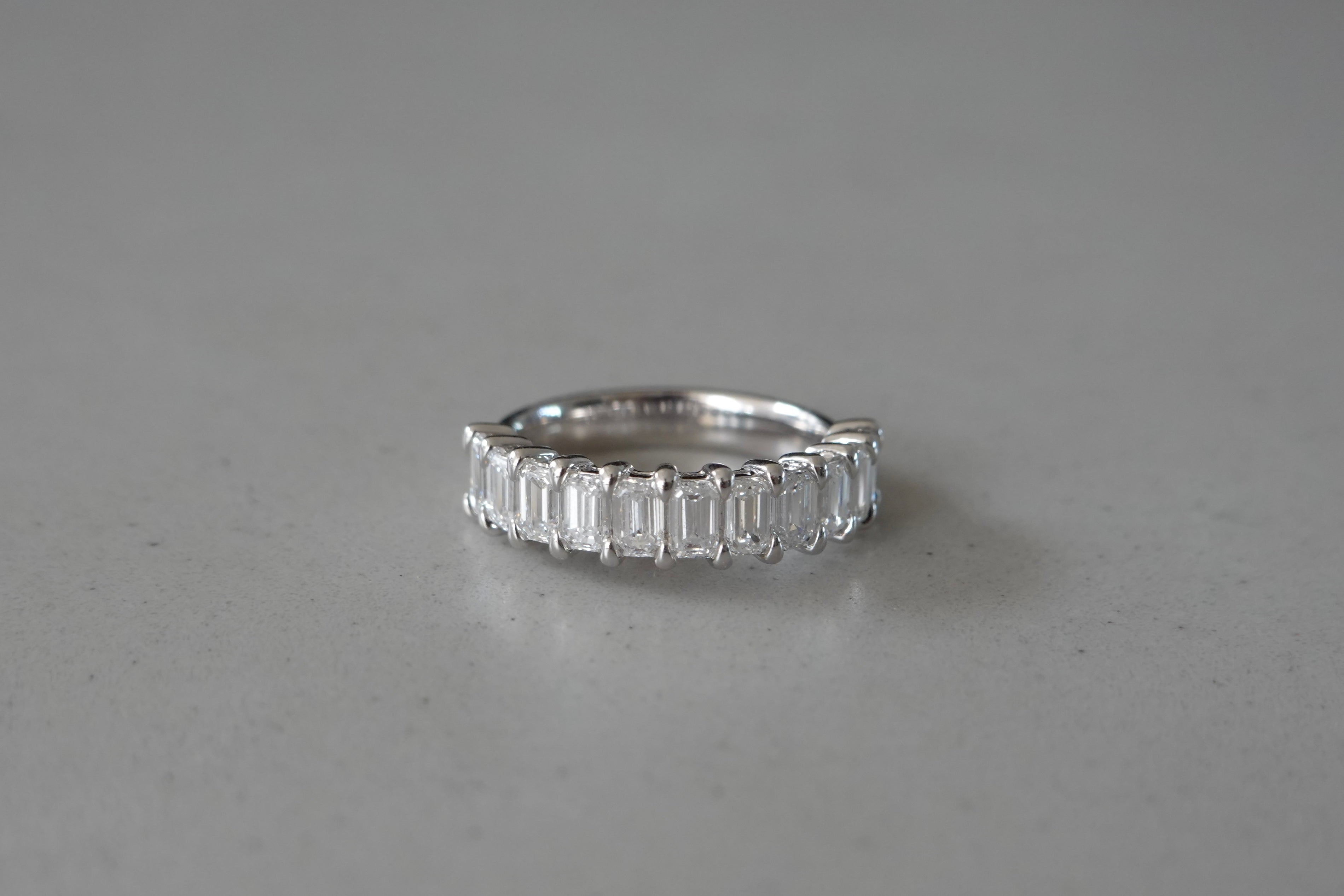 Half Emerald Band