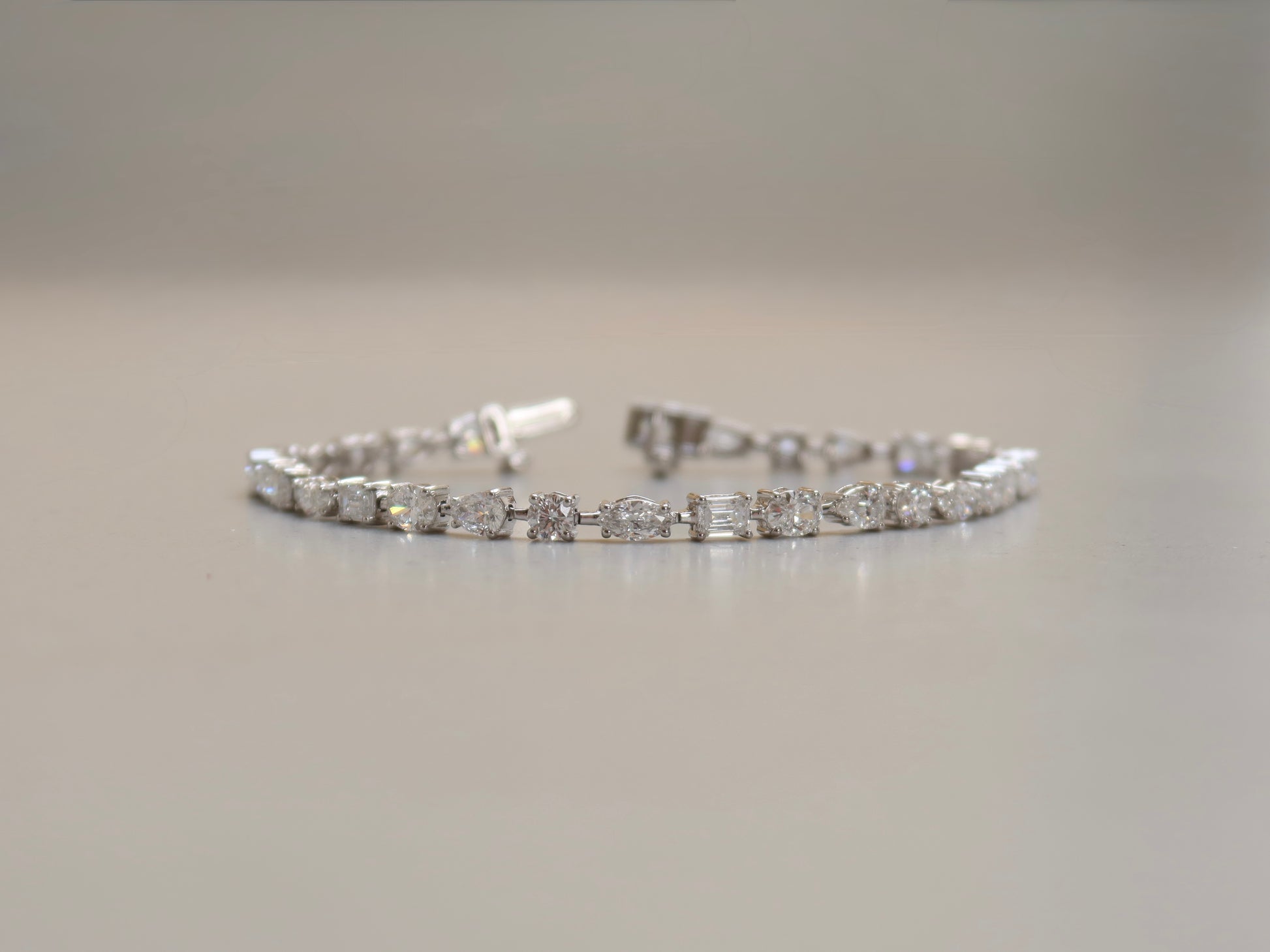 Fancy Shape Bracelet 6.00 ct