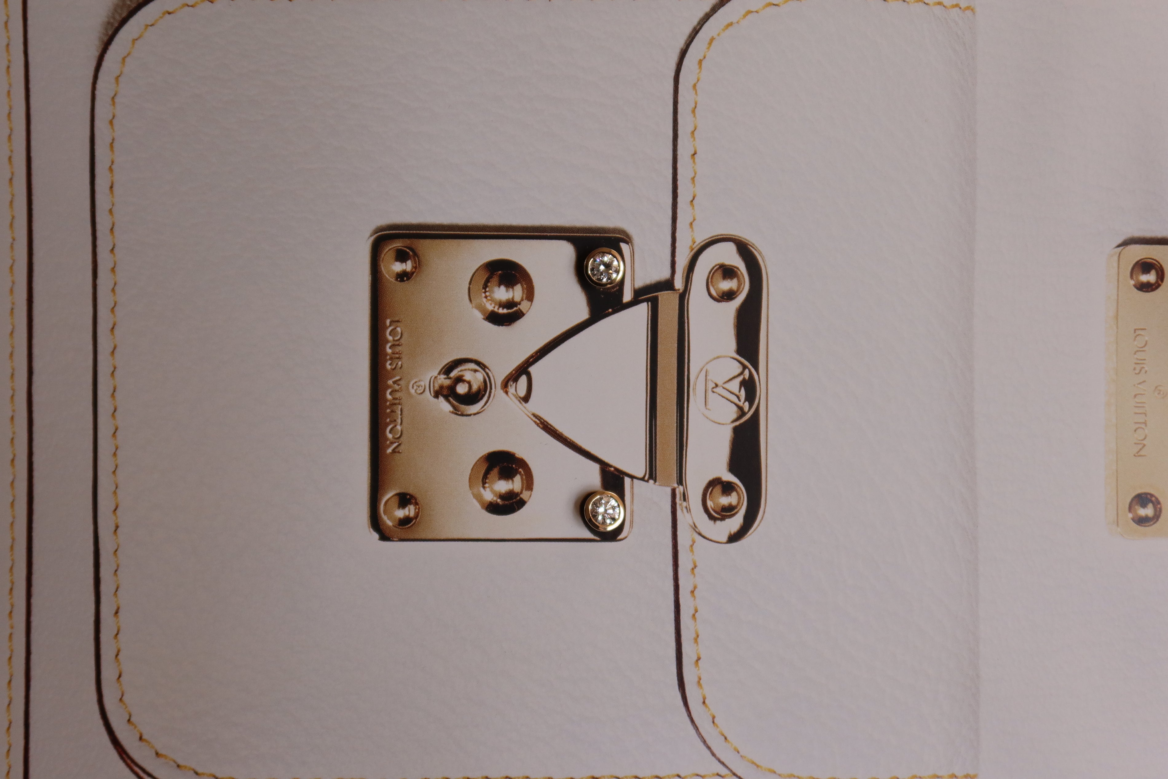 Bezel Studs