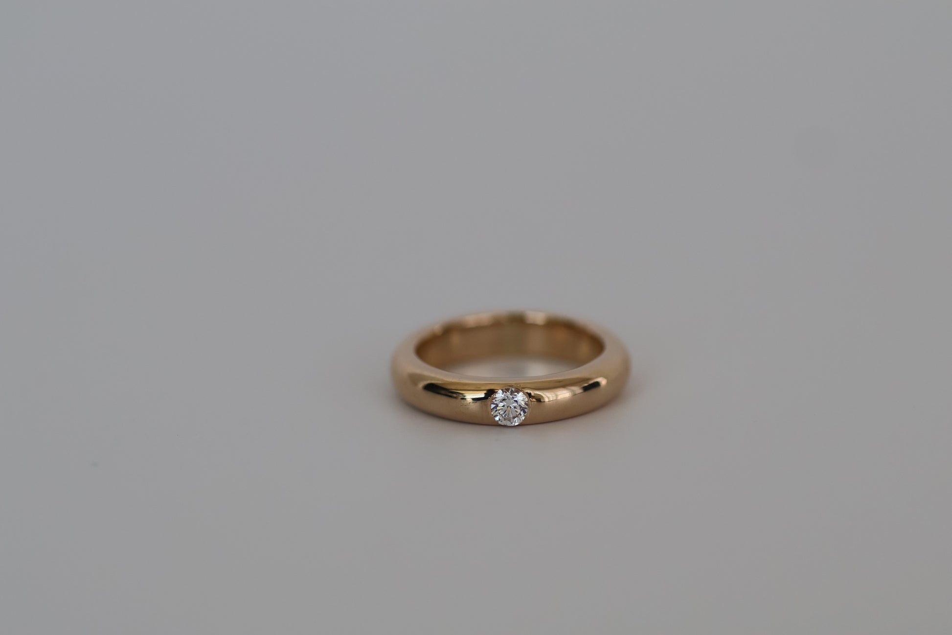 Inset Diamond Band