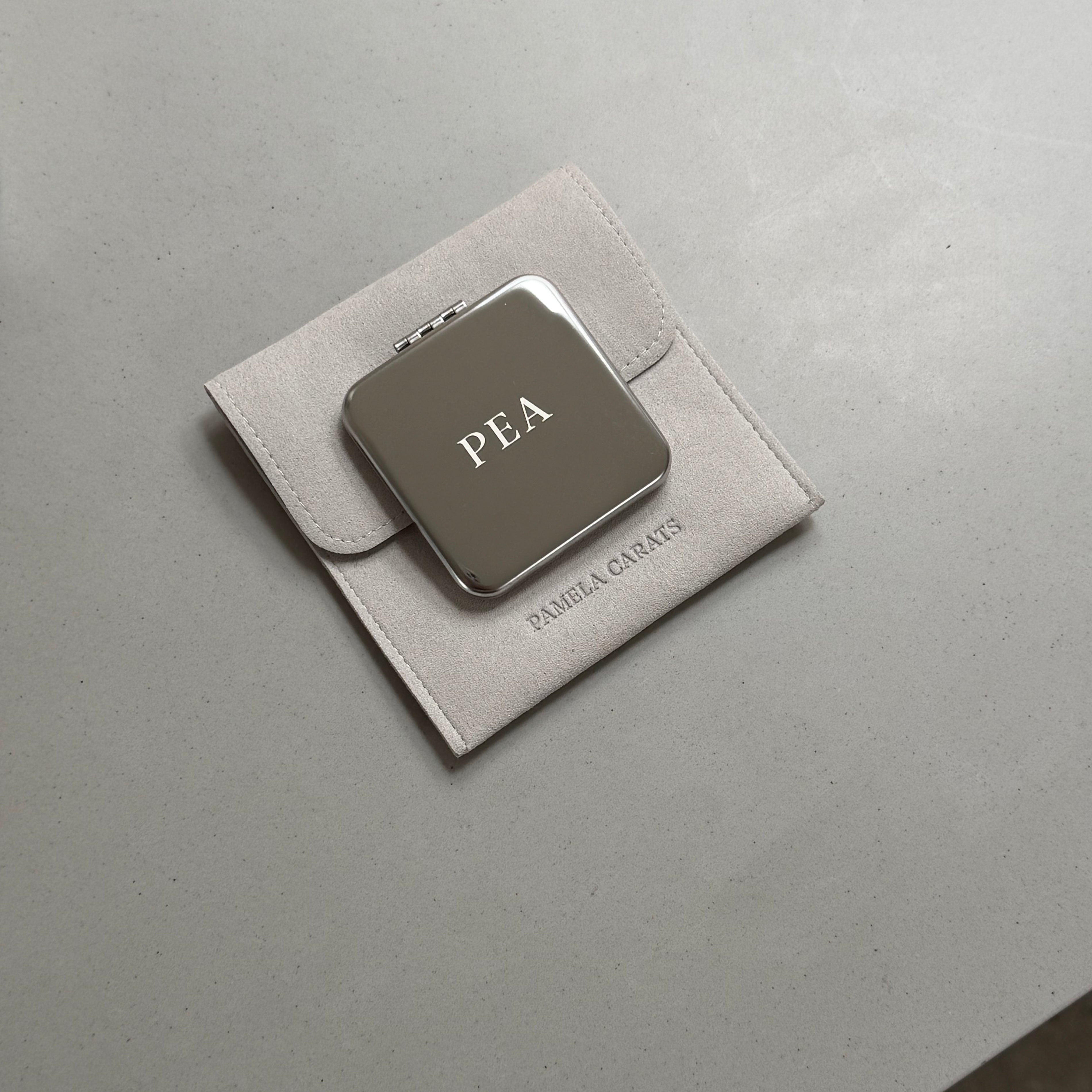Compact Mirror