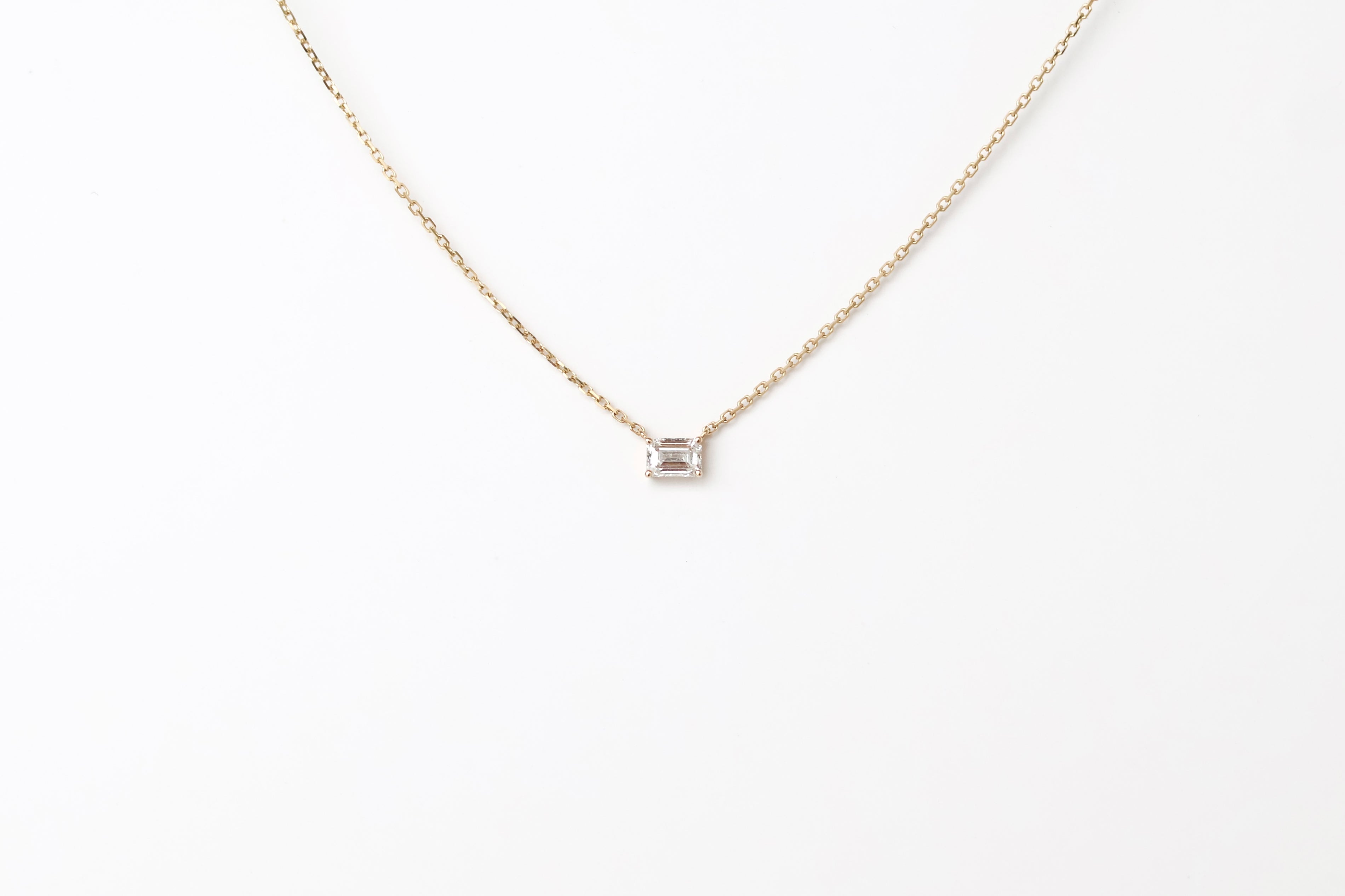 Emerald Pendant 0.50 ct