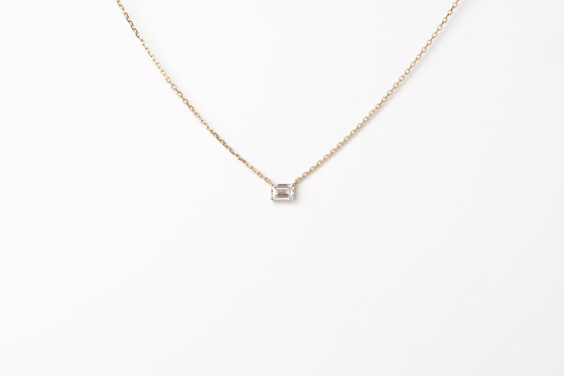 Emerald Pendant 0.50 ct