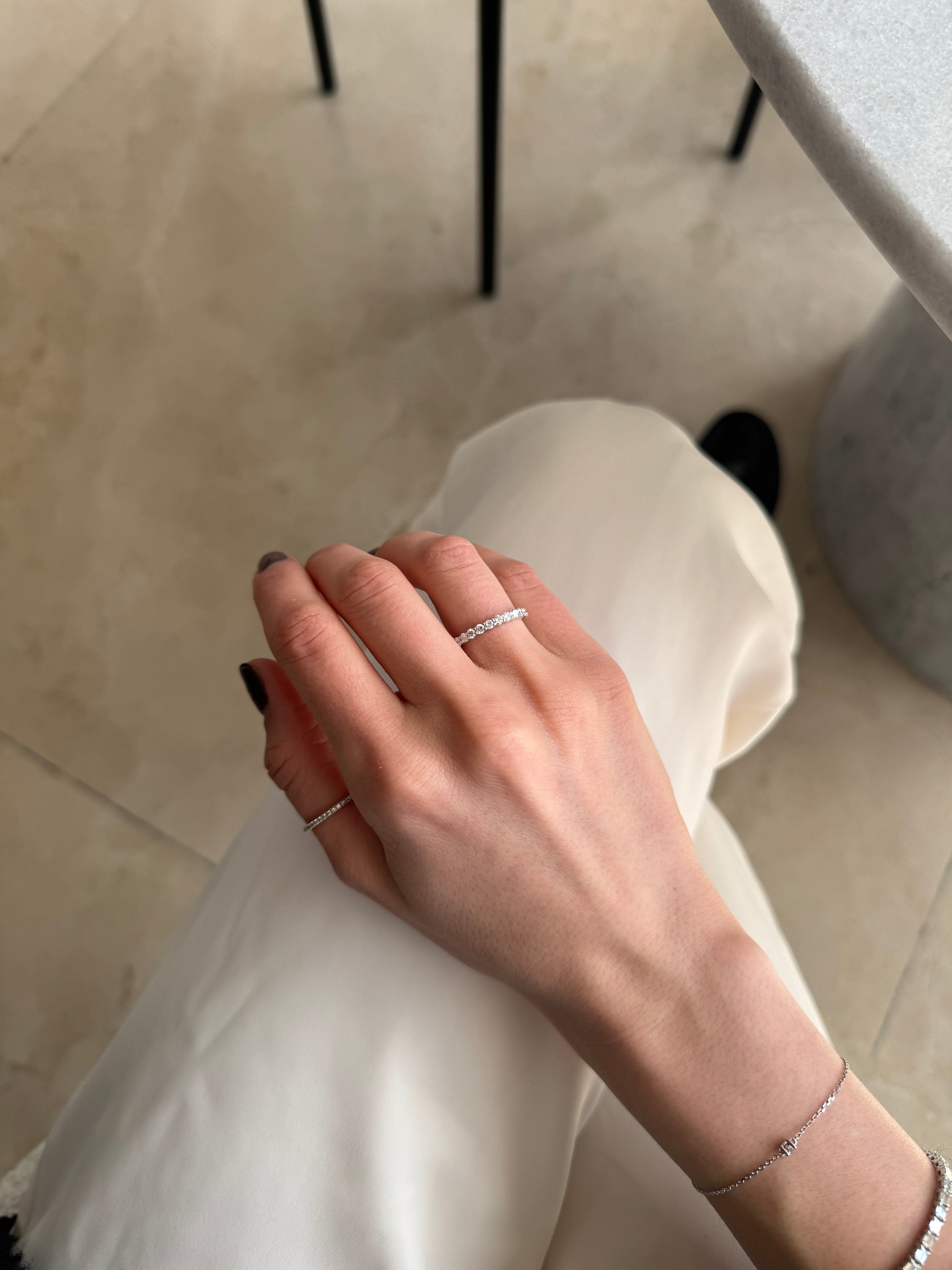 Half Diamond Band 5 pt