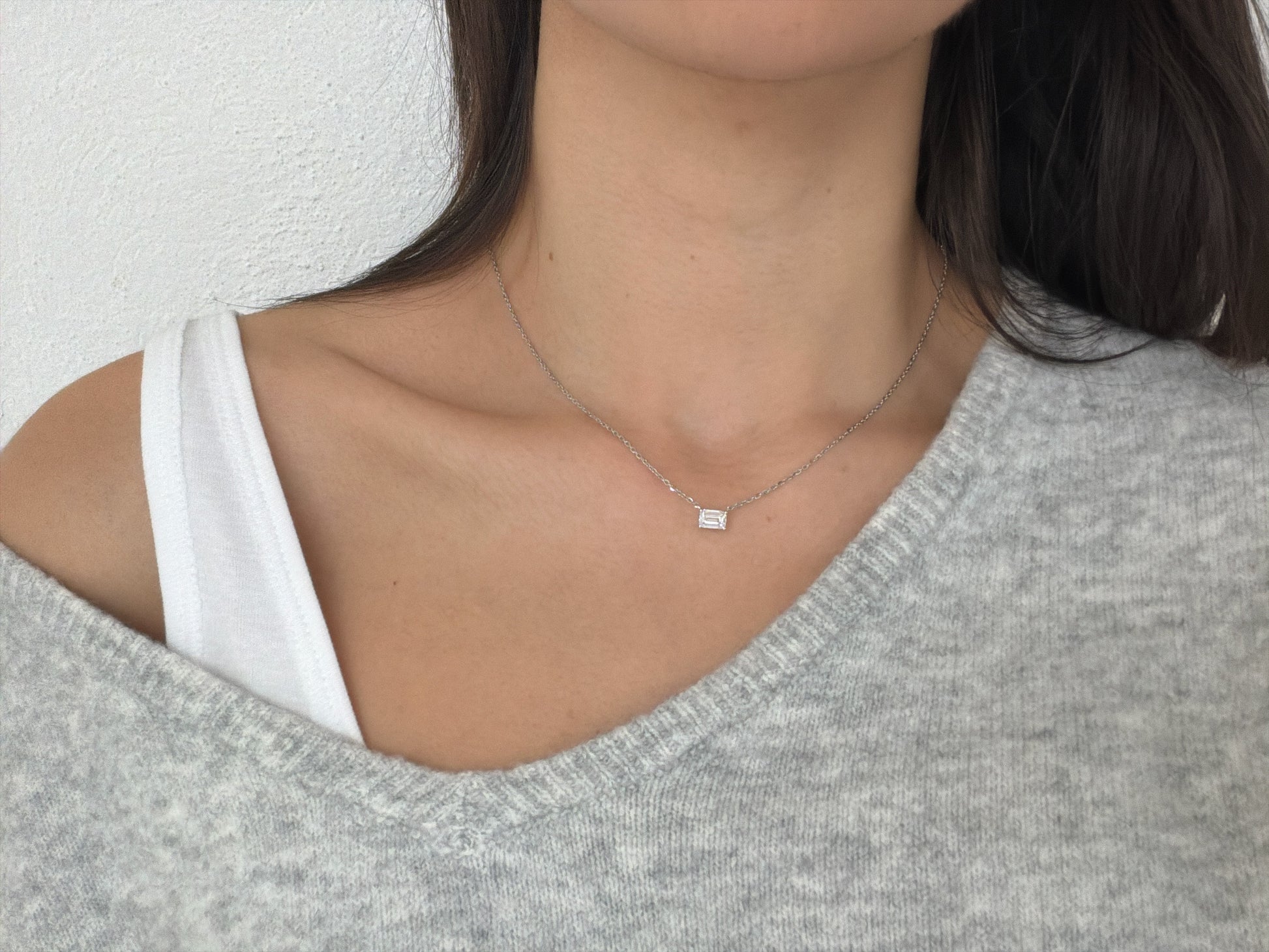 Emerald East-West Pendant