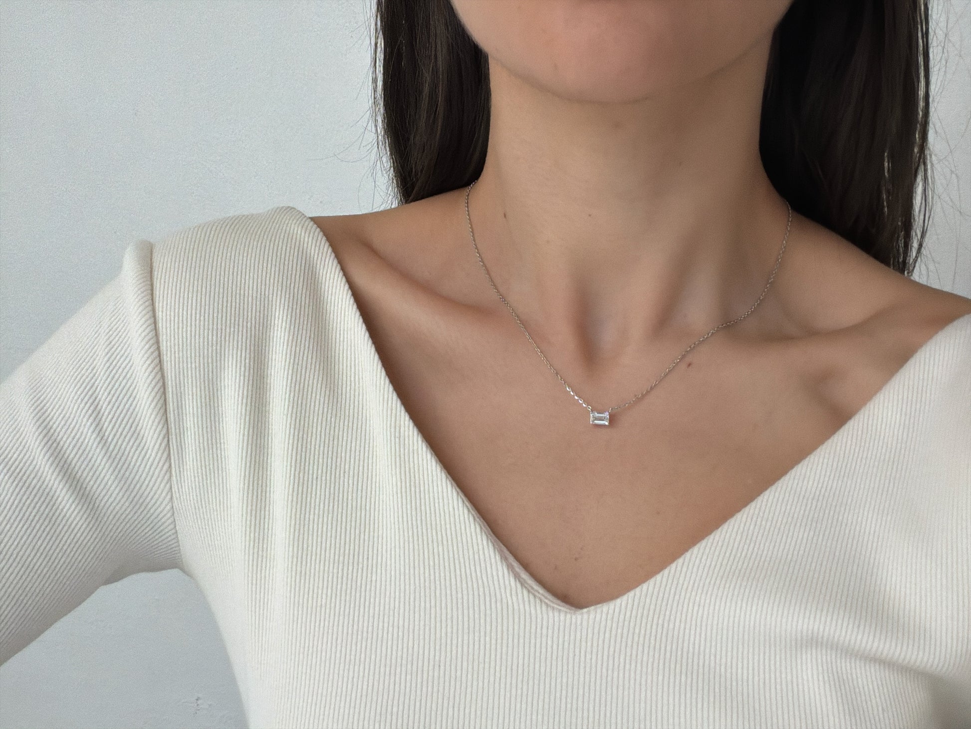 Emerald East-West Pendant