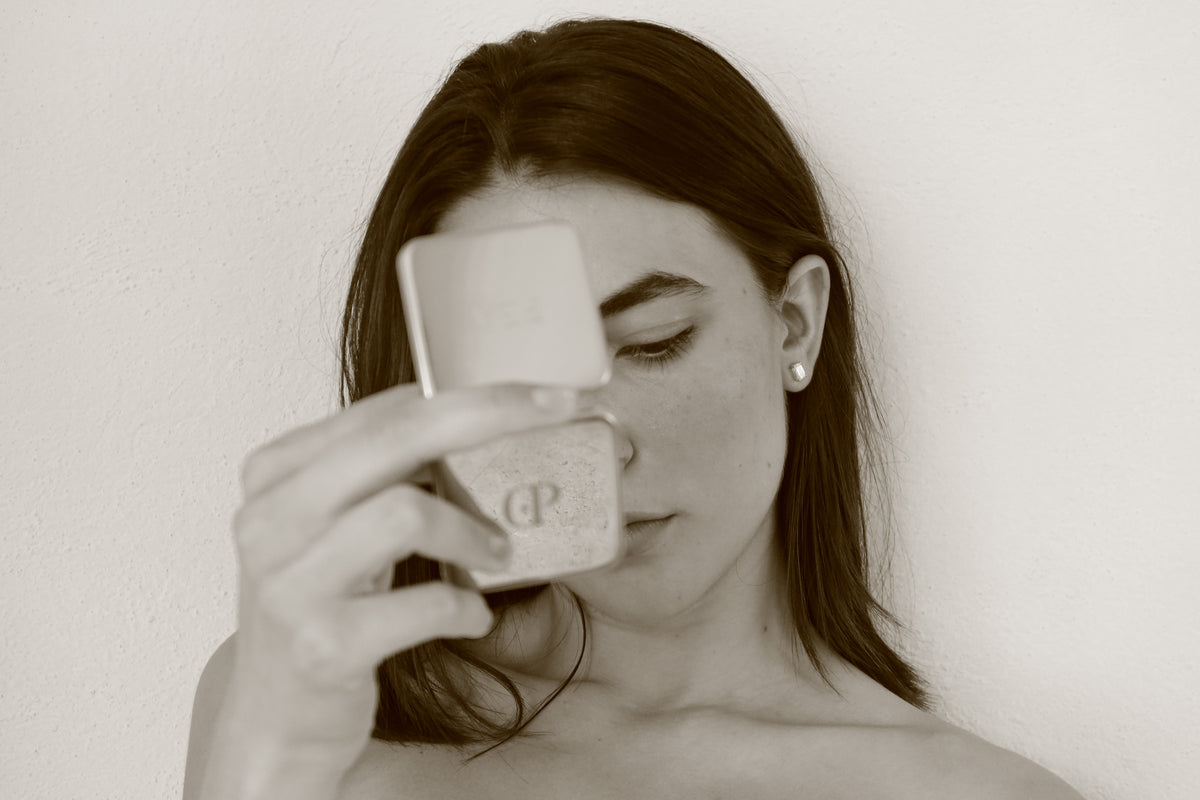 Compact Mirror
